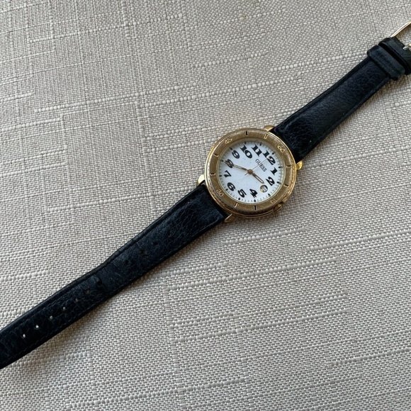 Vintage Guess Wristwatch Gold Tone Case Analog Quartz Date Calendar Watch main image 9